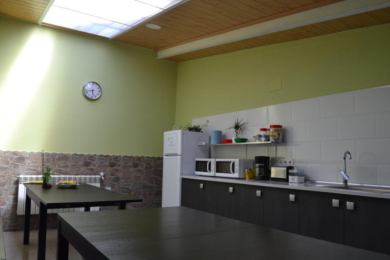 Albergue Valle Del Nonaya Salas  Bagian luar foto