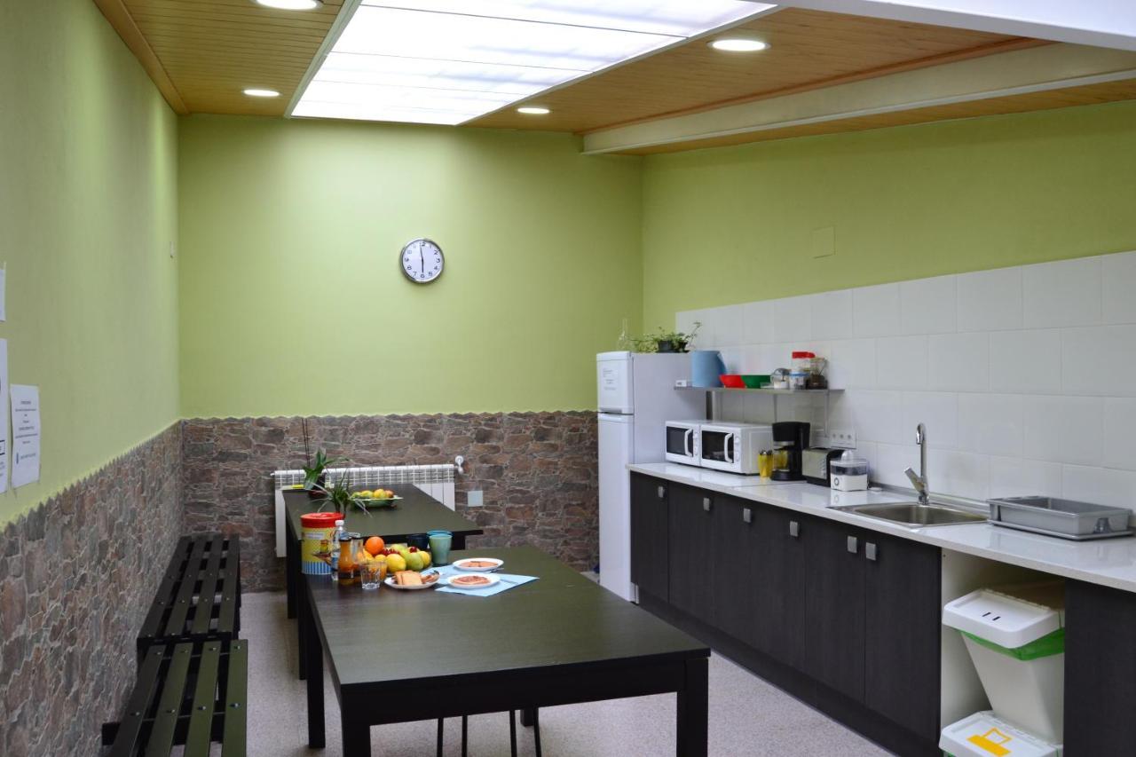 Albergue Valle Del Nonaya Salas  Bagian luar foto